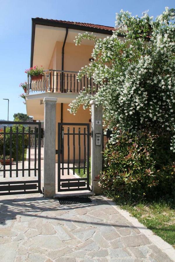 A Letto Nell'Arte Ascoli Piceno Exterior foto